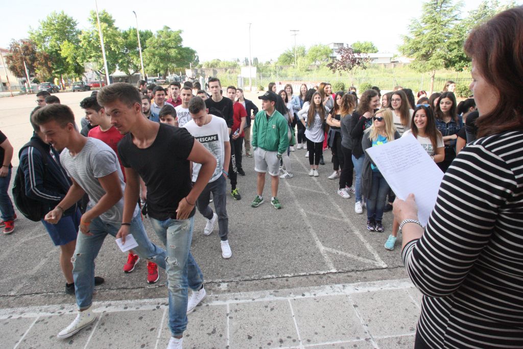 Στους 104.965 οι υποψήφιοι των φετινών Πανελλαδικών