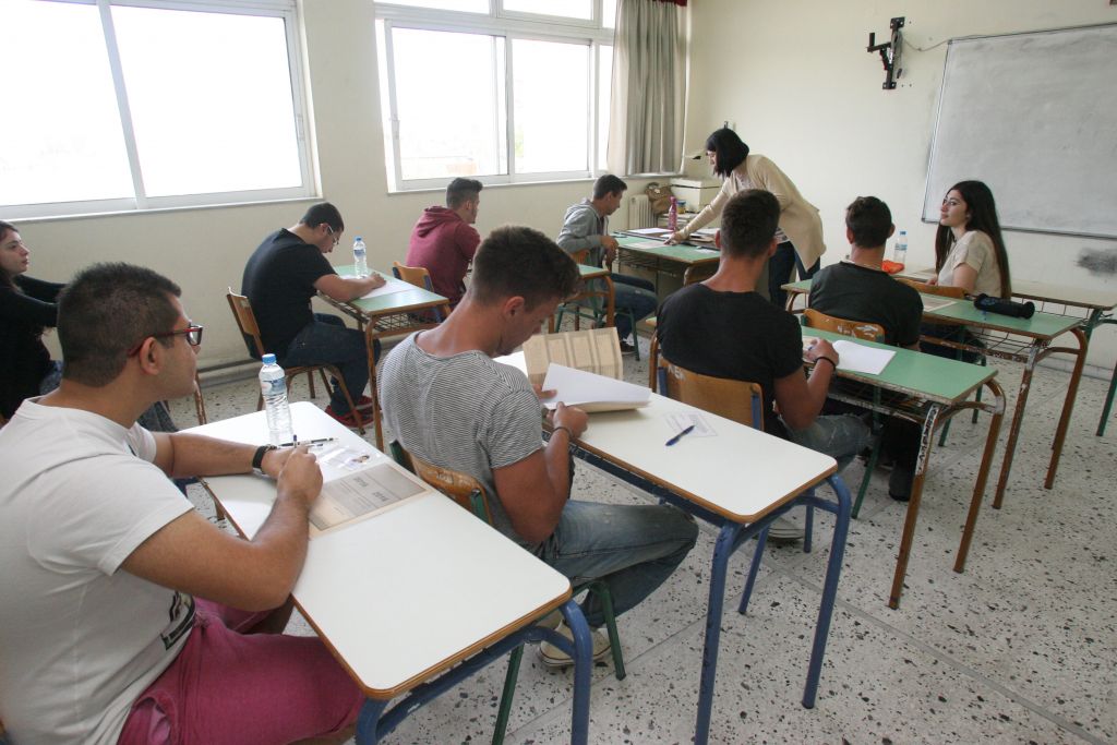 Πανελλαδικές: Τα θέματα και οι απαντήσεις σε Ιστορία και Φυσική