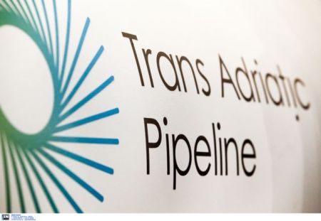 Spiegel: H Eλλάδα ελπίζει σε χρηματικές ροές από τον αγωγό TAP