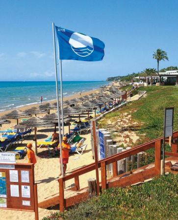 Μαγνήτης οι Γαλάζιες Σημαίες για τους τουρίστες