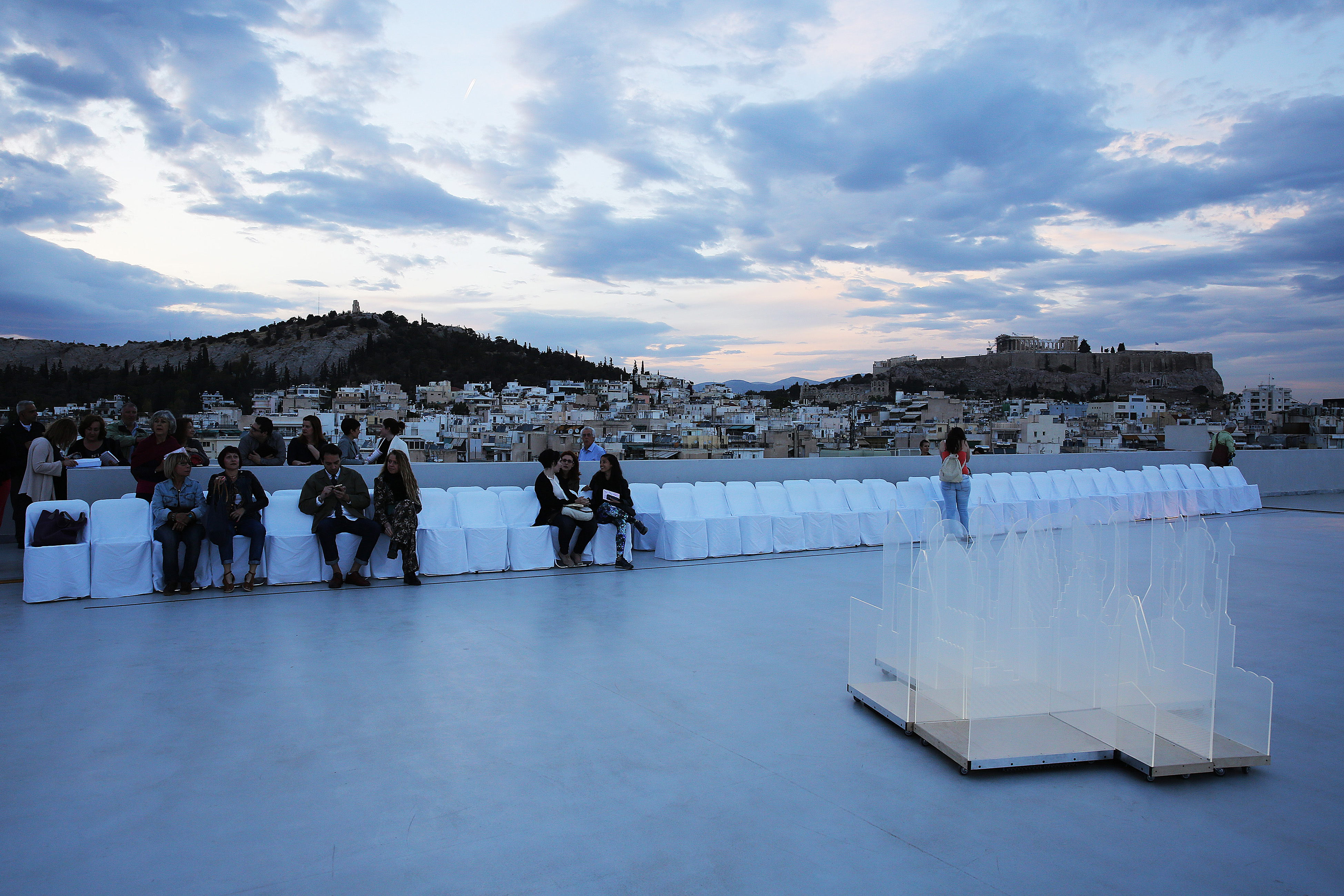 Συναυλία στη βεράντα του ΕΜΣΤ με μονωδούς της Λυρικής