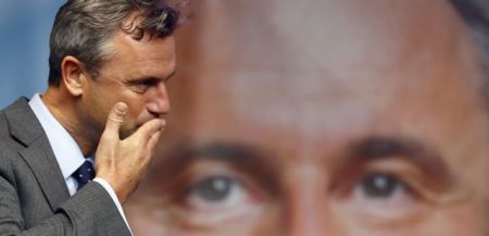 Αυστρία: Κρίσιμες εκλογές με την ακροδεξιά να προηγείται