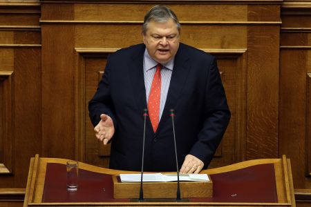Βενιζέλος: Όχι άλλα κλάματα από αυτούς που στηρίχθηκαν στο ψέμα και την ηθική δολοφονία αντιπάλων