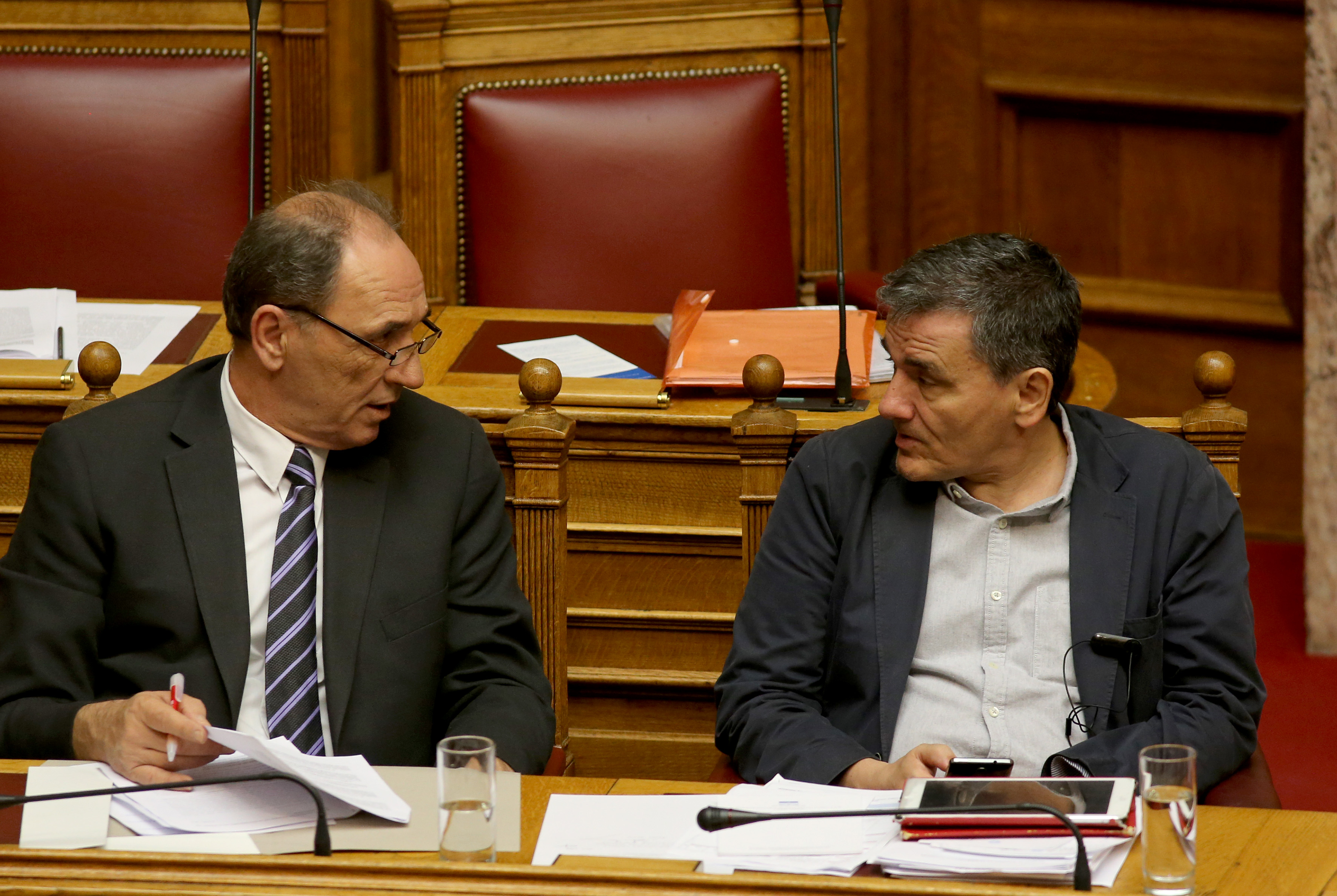 Brussels: Tsakalotos – Stathakis – Ahtsioglou have 48hours to close the deal with creditors
