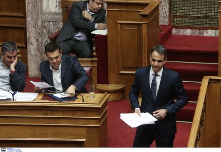 Τσίπρας – Μητσοτάκης: σύγκρουση δυο αφηγημάτων για το μέλλον της ελληνικής οικονομίας