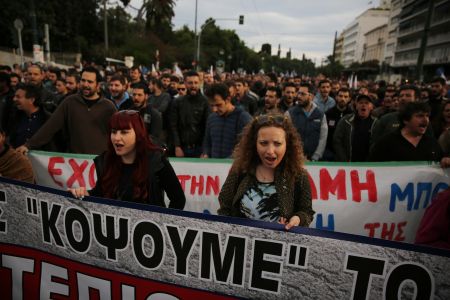 Συλλαλητήρια σε Σύνταγμα και Ομόνοια κατά του πολυνομοσχεδίου