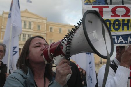 ΓΣΕΕ: «Οχι» σε αλλαγές εργασιακών δικαιωμάτων