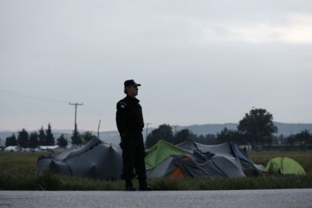 Στη Βουλή φέρνει η ΝΔ τον τρόπο κάλυψης της εκκένωσης στην Ειδομένη