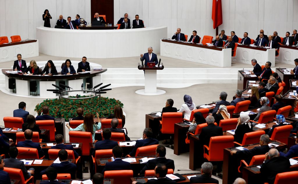 Τουρκία: Δολοφονήθηκε ο πρώην υπουργός Άμυνας