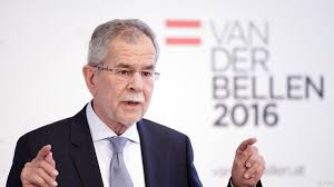 Αυστρία: H ακροδεξιά ηττήθηκε αλλά το φάντασμά της πλανάται