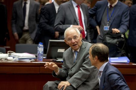 Σόιμπλε: Δεν θα υπάρξει τέταρτο πρόγραμμα για την Ελλάδα