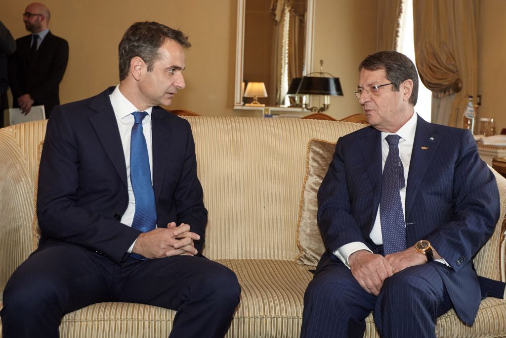 Αναστασιάδης-Μητσοτάκης: Λύση βιώσιμη στο Κυπριακό το ταχύτερο