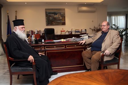 Ν. Φίλης: Τι απαντάει στον αρχιεπίσκοπο Ιερώνυμο