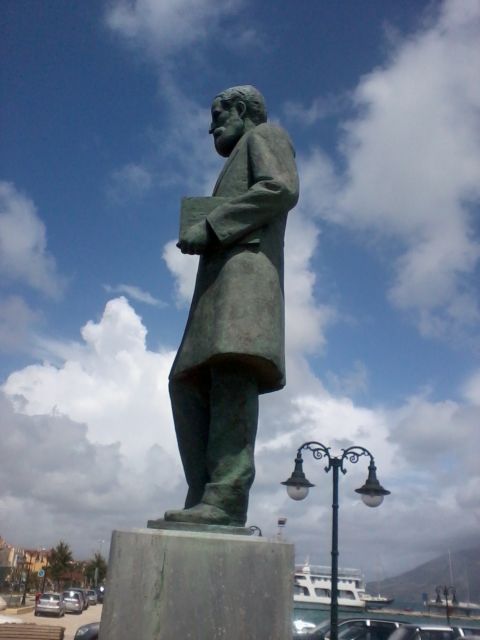 Οι τραγουδιστάδες, ο Λασκαράτος και τα τραγούδια τους