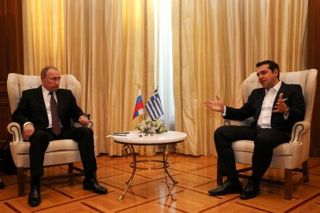 Τσίπρας προς Πούτιν: Στρατηγική επιλογή η ανάπτυξη των σχέσεων Ελλάδας – Ρωσίας