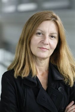 Βασιλική Γεωργιάδου: «Η κυνική αντίληψη “όλοι είναι ίδιοι” ευνοεί τα ξενοφοβικά κόμματα στην Ευρώπη»