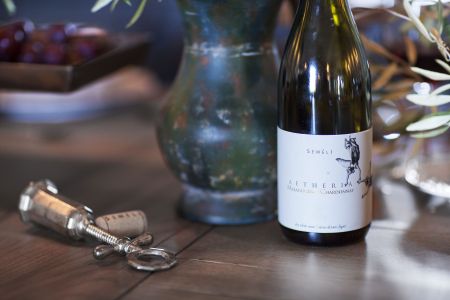 Ρεκόρ Μεταλλίων και Διακρίσεων για τα κρασιά SEMELI