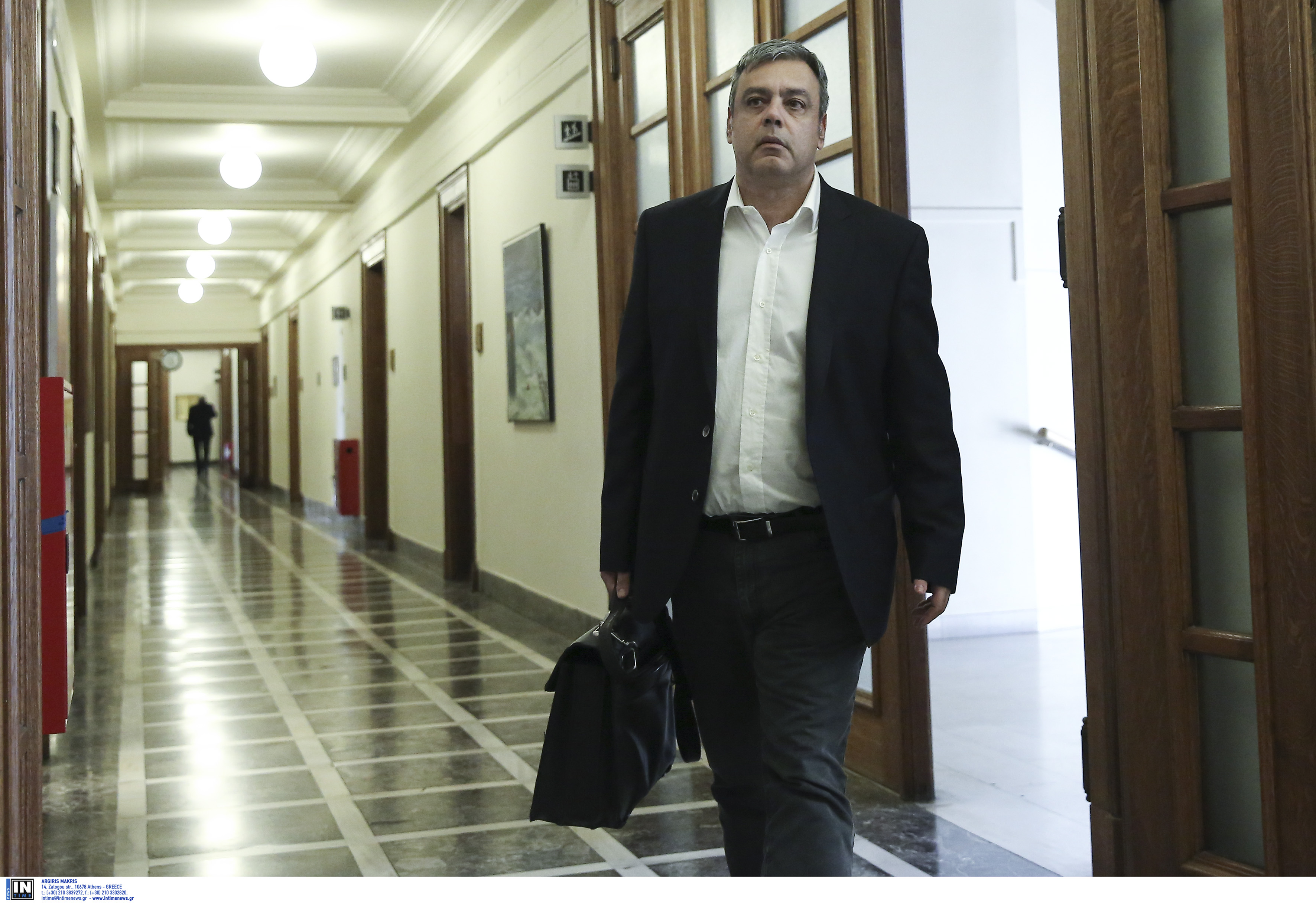 Βερναρδάκης: Αύξηση κατώτερου μισθού και συλλογικές συμβάσεις