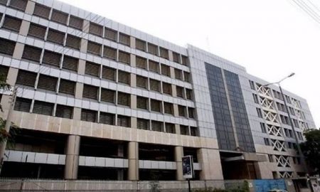 Ελεύθεροι μετά την απολογία οι 6 εμπειρογνώμονες του ΤΑΙΠΕΔ