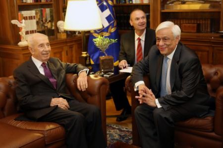 Pavlopoulos: “The economy must serve man, not the other way around”