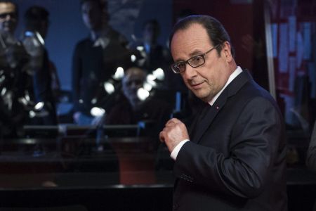 Ποδοσφαιρικό «τάιμ άουτ» στις απεργίες ζητά ο Ολάντ