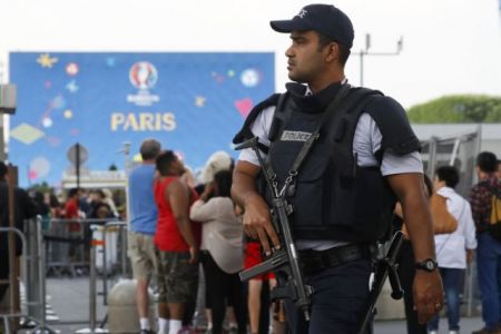 Γαλλία-Euro: «Οχι» αναμετάδοση αγώνων σε υπαίθριους χώρους