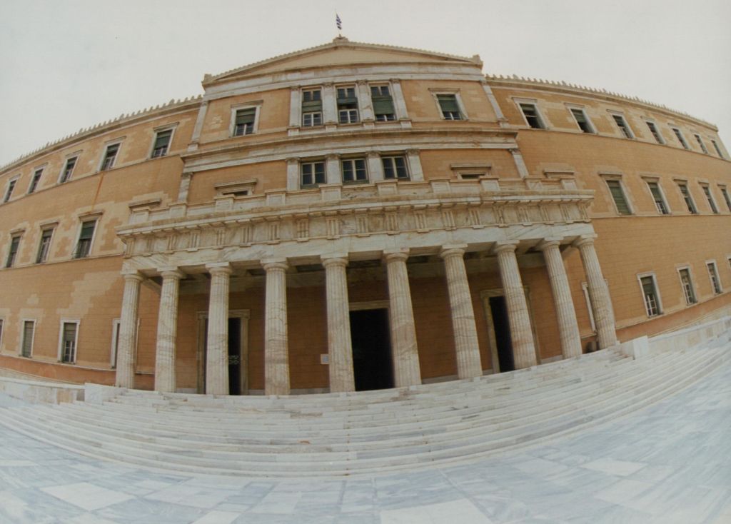 Government hints at referendum for Constitution and electoral law