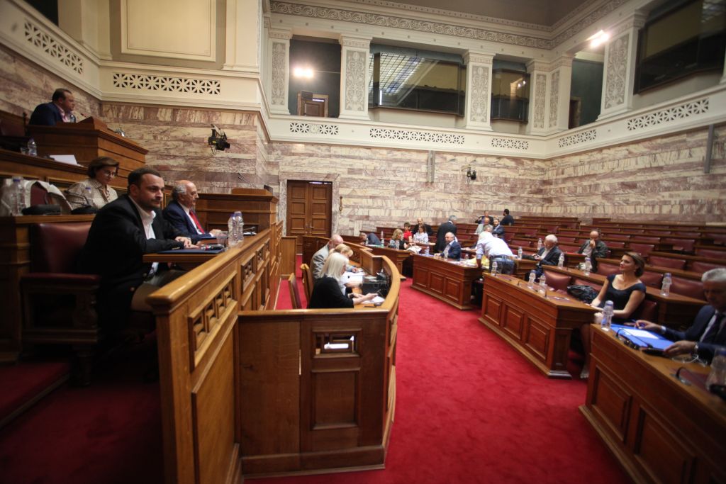 Αναπτυξιακός νόμος: Την Τρίτη στην Ολομέλεια, την Τετάρτη η ψηφοφορία