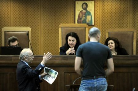 Provocative Golden Dawn defense lawyer causes tension at trial