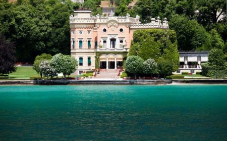 Το ταξίδι της «Barbarella»