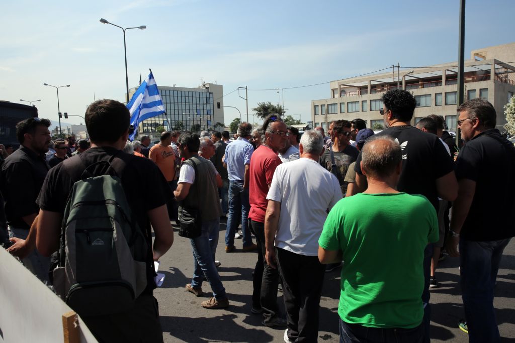 Λιμενεργάτες: Συνεχίζονται οι απεργιακές κινητοποιήσεις