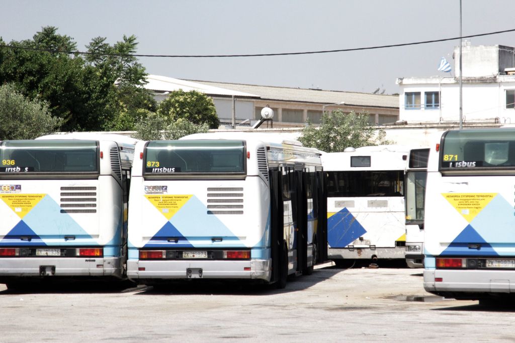 «Εισβολή» στο αμαξοστάσιο της ΟΣΥ για ελεύθερες μετακινήσεις