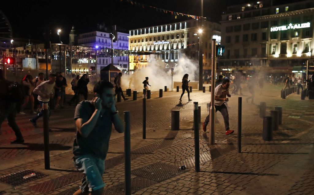 Euro 2016: Βρετανικός και γαλλικός Τύπος καταδικάζουν τα επεισόδια στη Μασσαλία