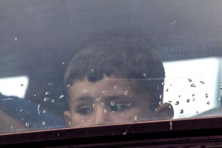 Κομισιόν: Με το σταγονόμετρο οι μετεγκαταστάσεις προσφύγων από Ελλάδα-Ιταλία