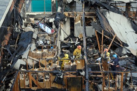 Λος Αντζελες: Νεκροί πέντε άστεγοι σε κτίριο που τυλίχτηκε στις φλόγες