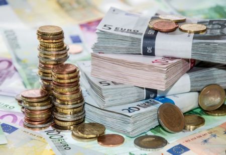 Το Δημόσιο άντλησε €812,5 εκατ. από ετήσια έντοκα γραμμάτια