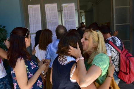 Αρίστευσε, αλλά δεν θα σπουδάσει στην Ελλάδα