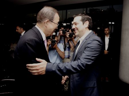 «Είναι μεγάλη πρόκληση αυτό που έκανε για τους πρόσφυγες ο ελληνικός λαός» είπε ο ΓΓ του ΟΗΕ