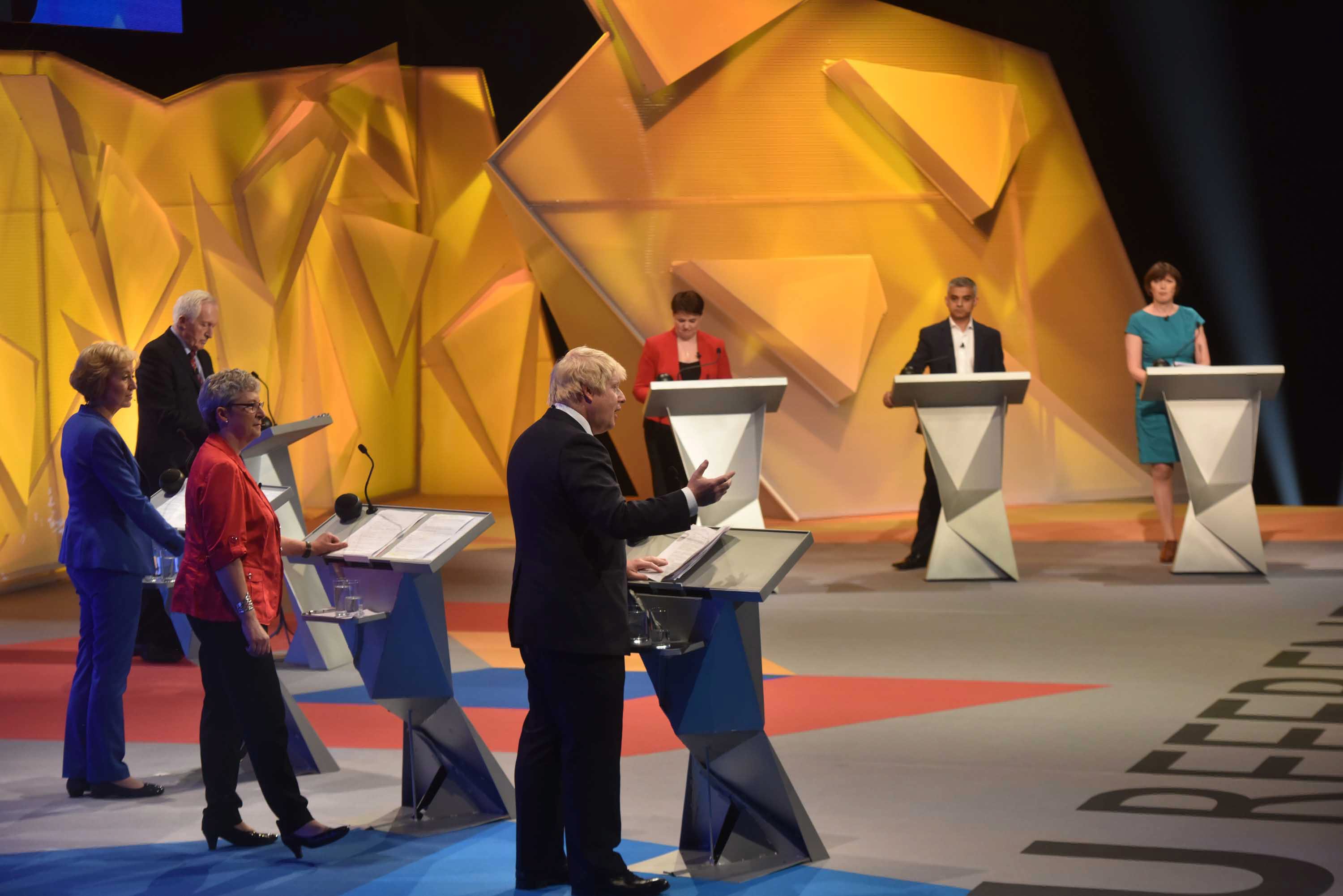 Συναγερμός για τη διεθνή οικονομική σταθερότητα εν όψει του δημοψηφίσματος στη Βρετανία – Σύσκεψη κορυφής στις ΗΠΑ