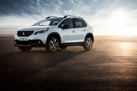 Νέο Peugeot 2008: Μποέμ αστός