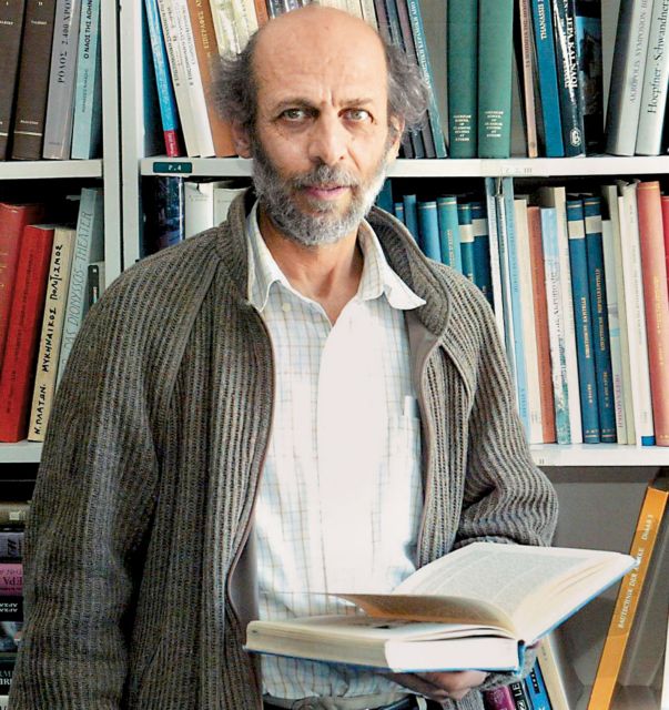 Τιμητικός τόμος για τον καθηγητή Μανόλη Κορρέ