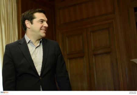 PM Tsipras continues meetings for Constitutional review