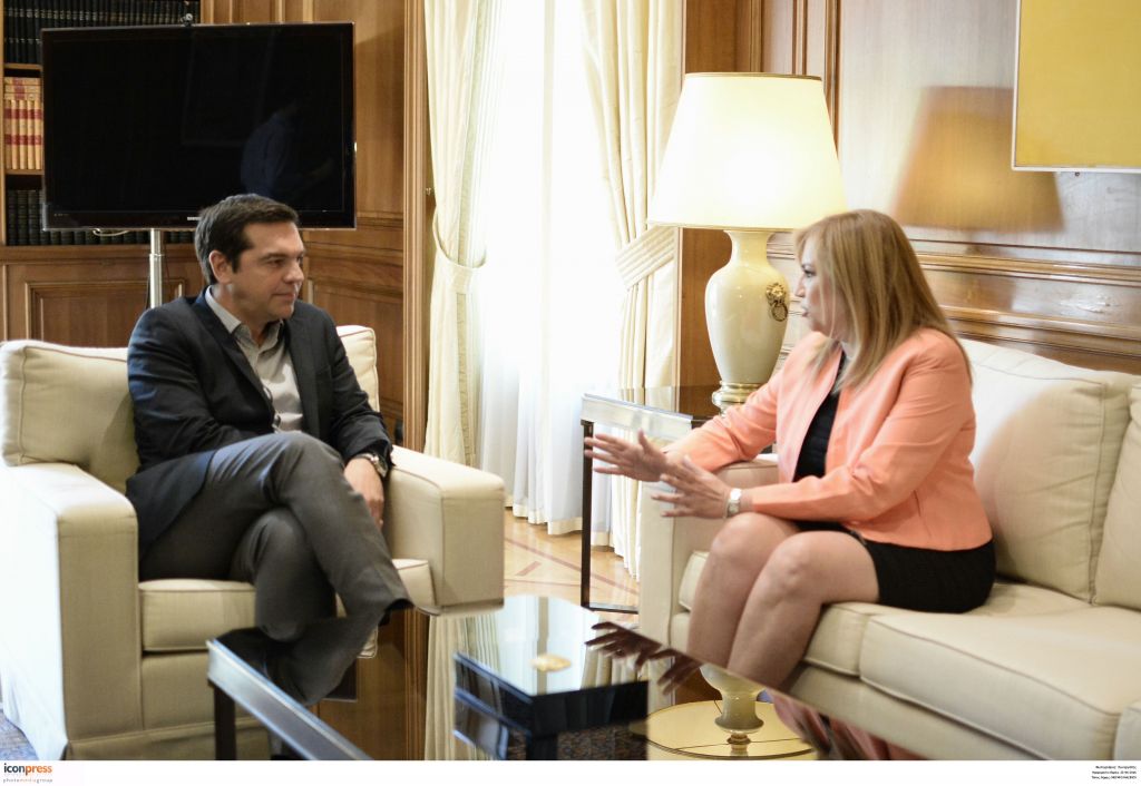 Γεννηματά: Ο Τσίπρας πετώντας στα σύννεφα, μας είπε πάλι λόγια του αέρα