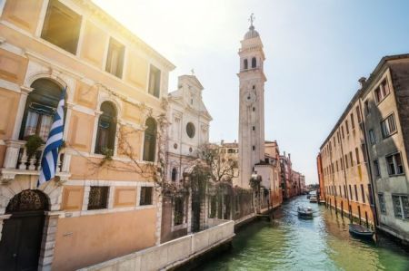 Εριδα για το Ινστιτούτο της Βενετίας