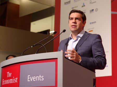 Εν αναμονή μηνύματος Τσίπρα για το Brexit