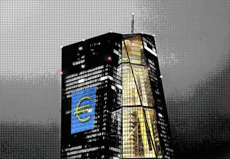 Κίνδυνος ιταλικού αποκλεισμού από την ΕΚΤ