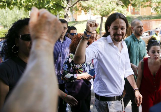 Ισπανία – Τρίτη δύναμη οι Podemos, μπροστά ο Ραχόι χωρίς αυτοδυναμία