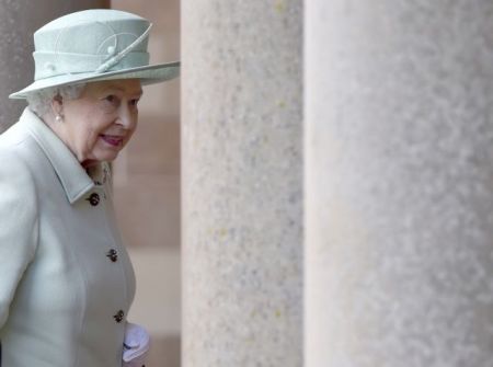 Βασίλισσα Ελισάβετ: Σε κάθε περίπτωση, είμαι ακόμη ζωντανή