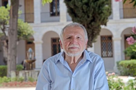 Τζέιμς Ντε Μέτρο: «Η Ελλάδα πλουτίζει τον κόσμο»