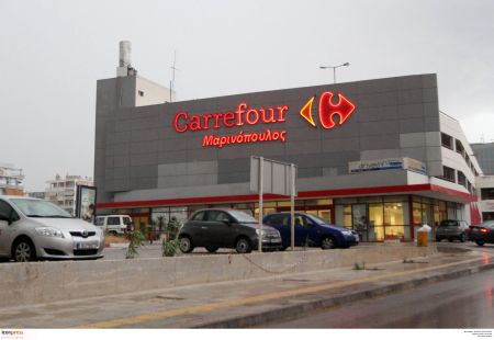 Επεσαν οι υπογραφές στη συμφωνία Μαρινόπουλου – Σκλαβενίτη